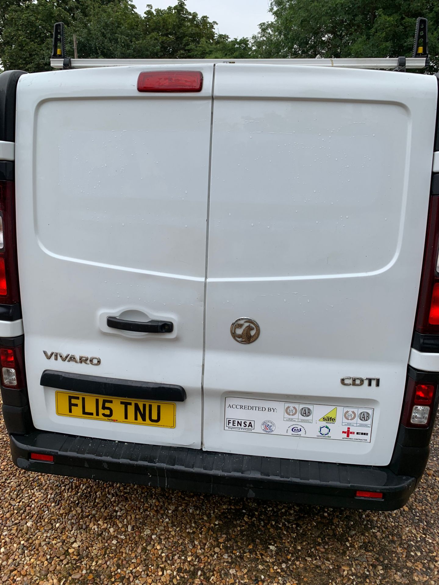 FL15 TNU VAUXHALL VIVARO 2700 CDTI - Image 14 of 14