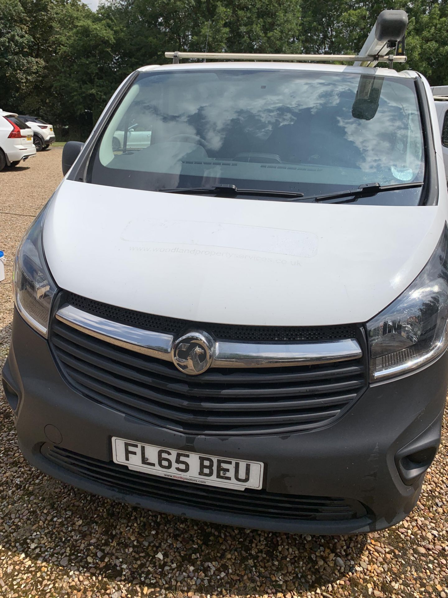 FL65 BEU VAUXHALL VIVARO 2700 CDTI