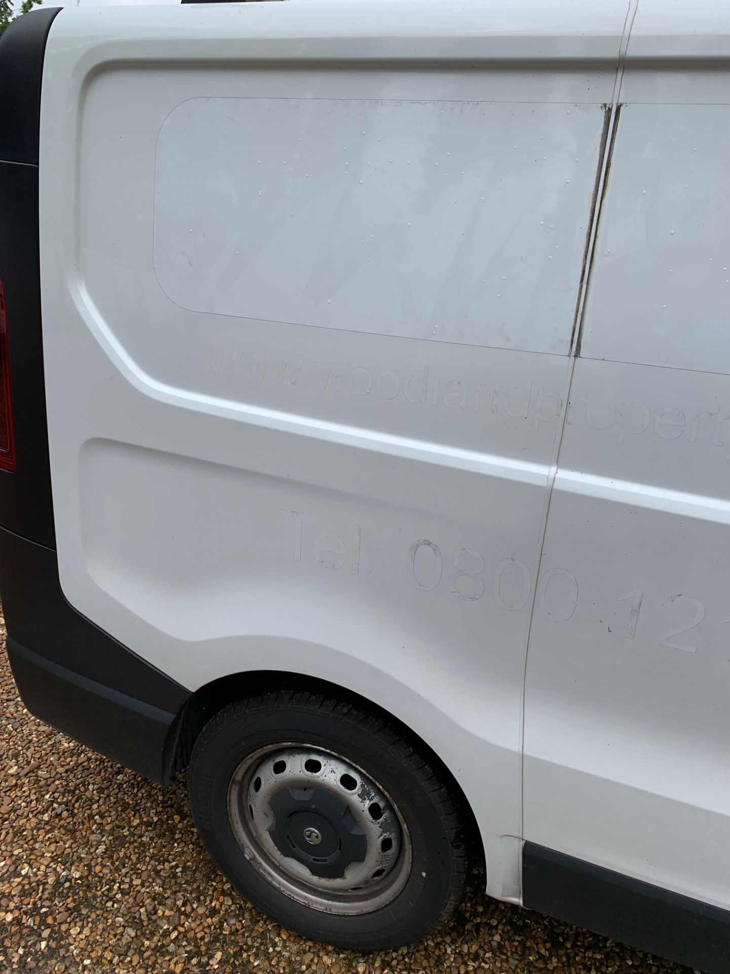 FL65 BKN VAUXHALL VIVARO 2700 CDTI - Image 3 of 10