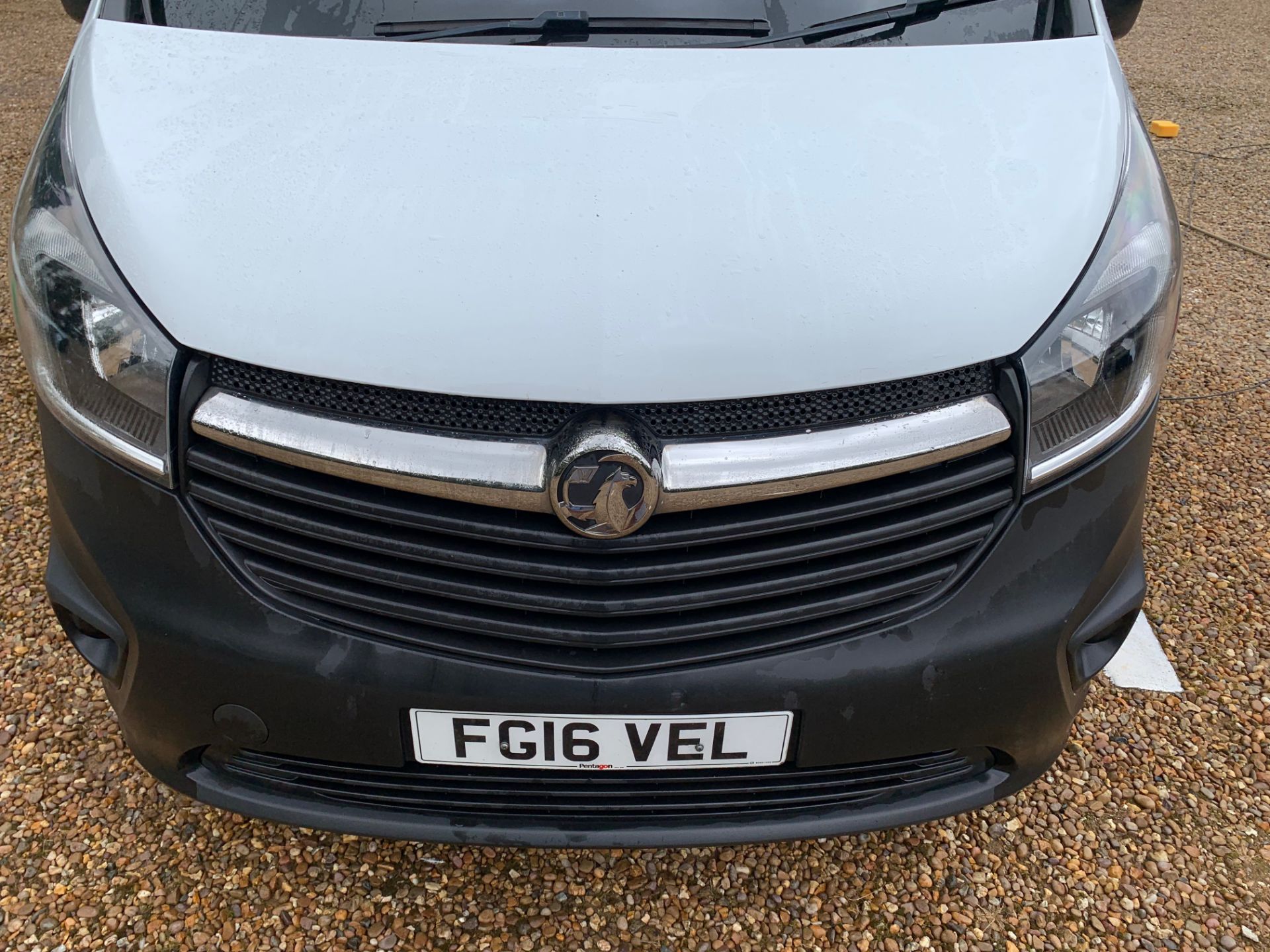 FG16 VEL VAUXHALL VIVARO 2700 CDTI - Image 2 of 14