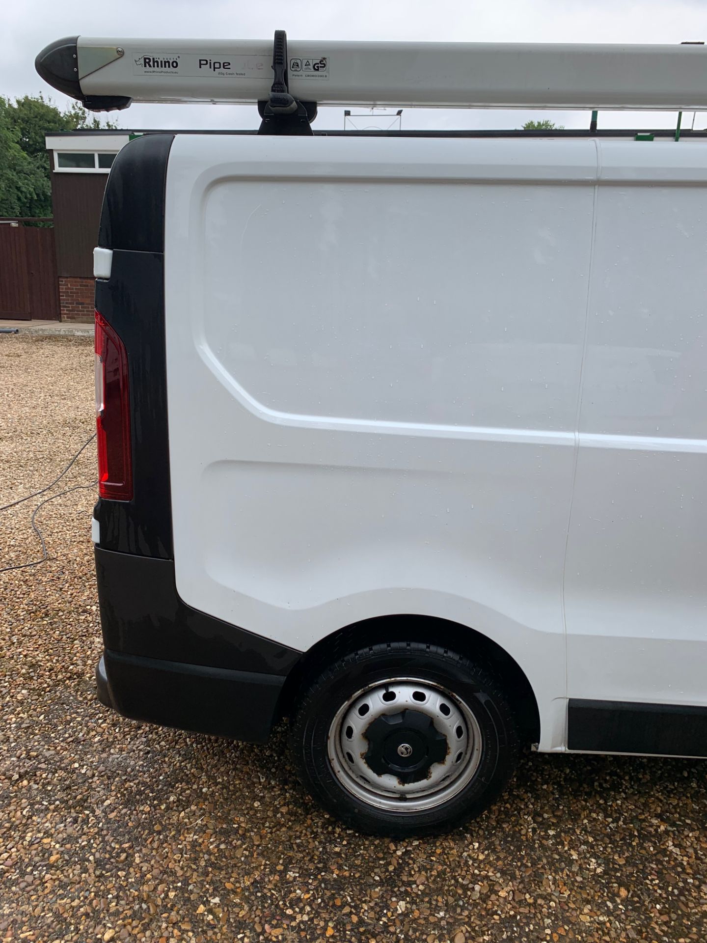 FG16 VEL VAUXHALL VIVARO 2700 CDTI - Image 4 of 14