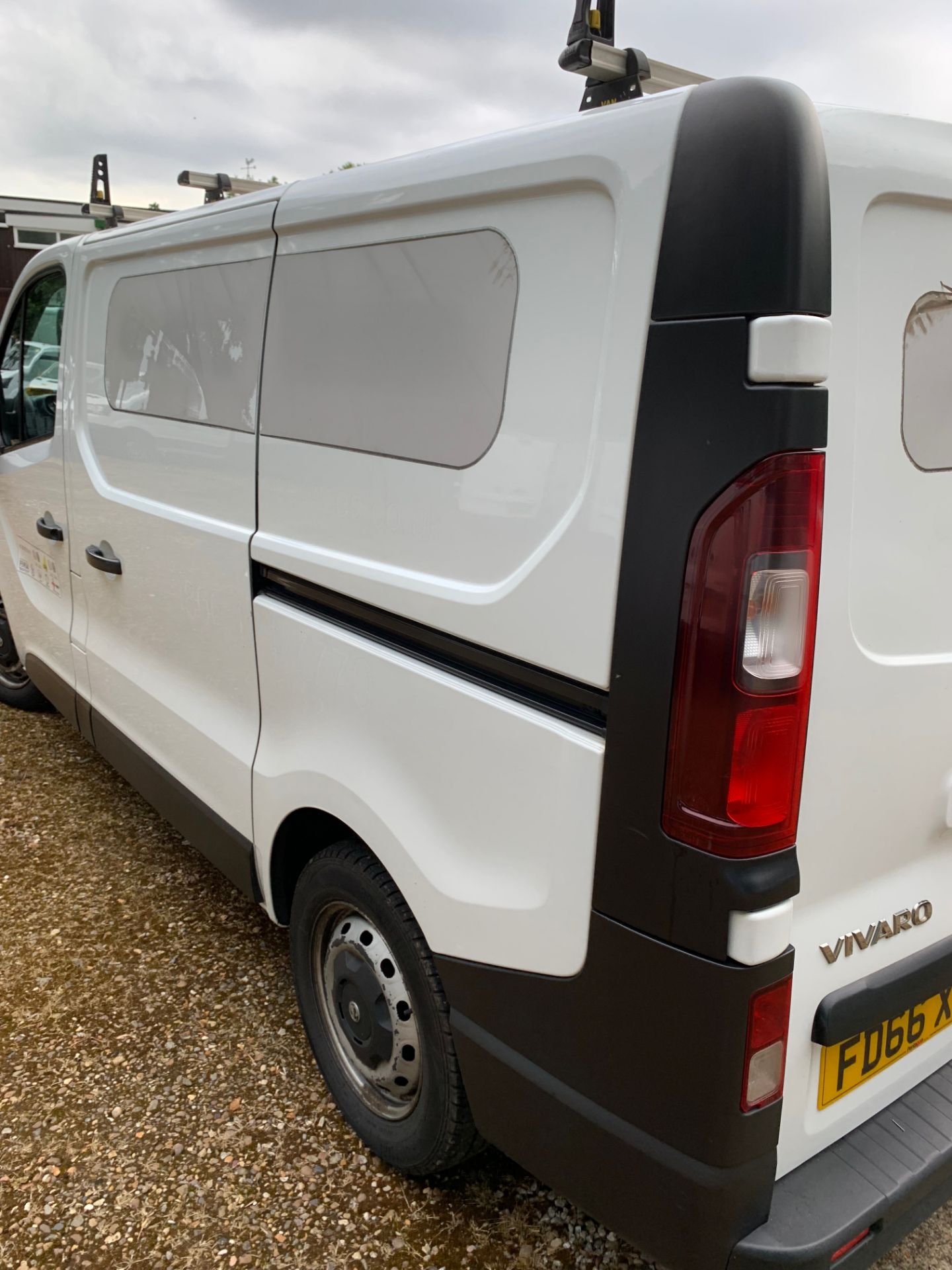 FD66 XHV VAUXHALL VIVARO 2700 CDTI - Image 7 of 12