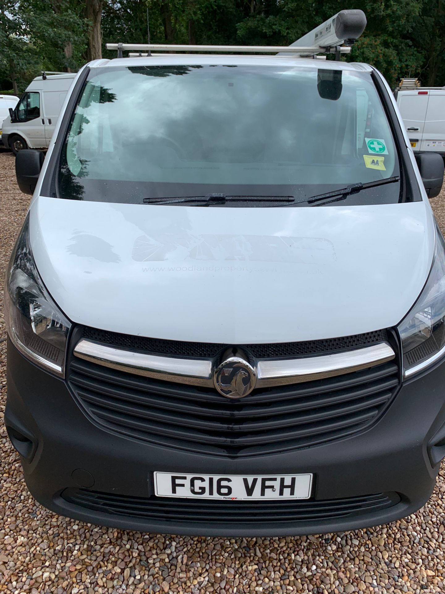 FG16 VFH VAUXHALL VIVARO 2700 CDTI