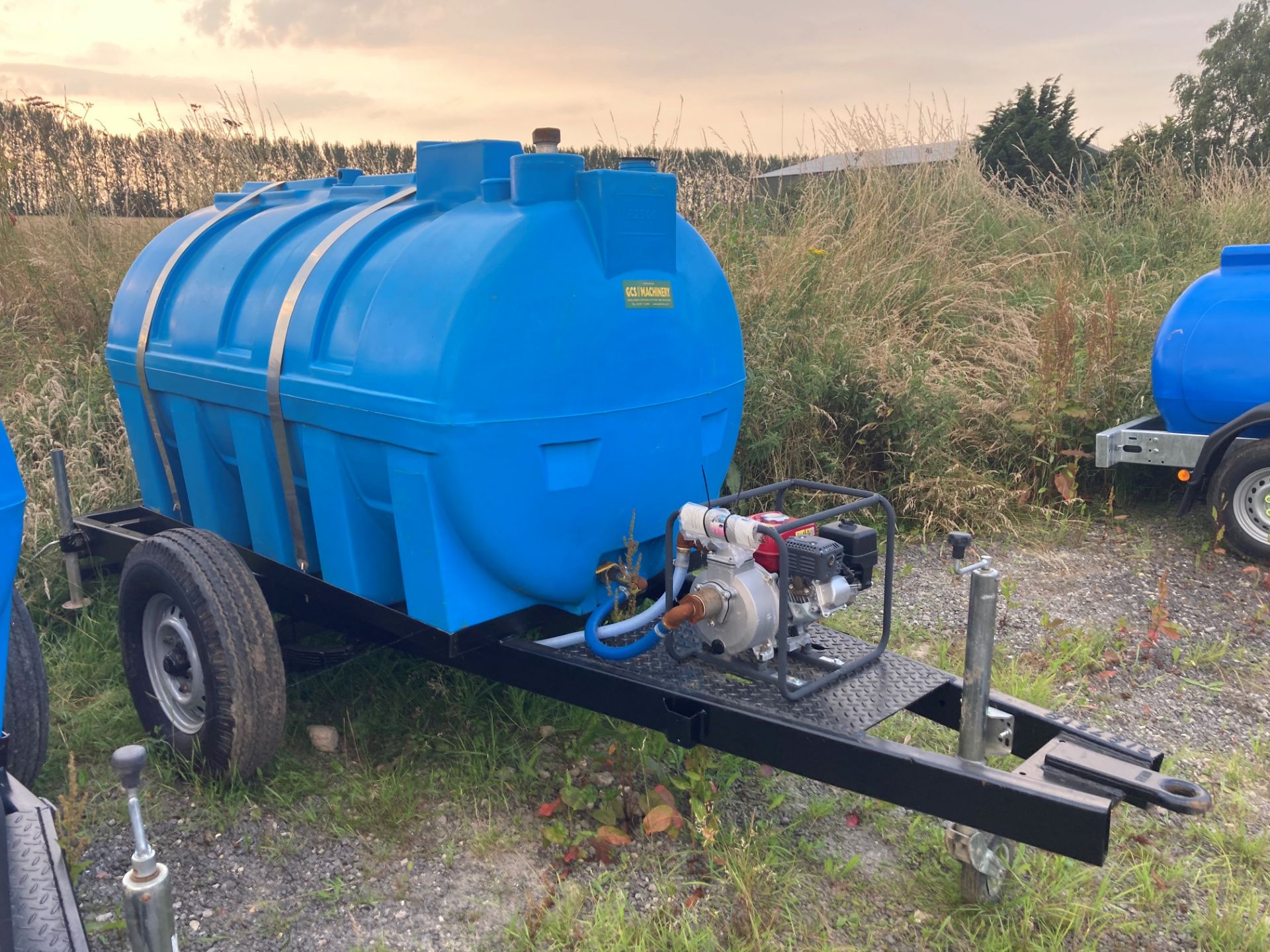 2000 ltr Dust Suppression Bowser with brand new Honda Pump - Image 2 of 2