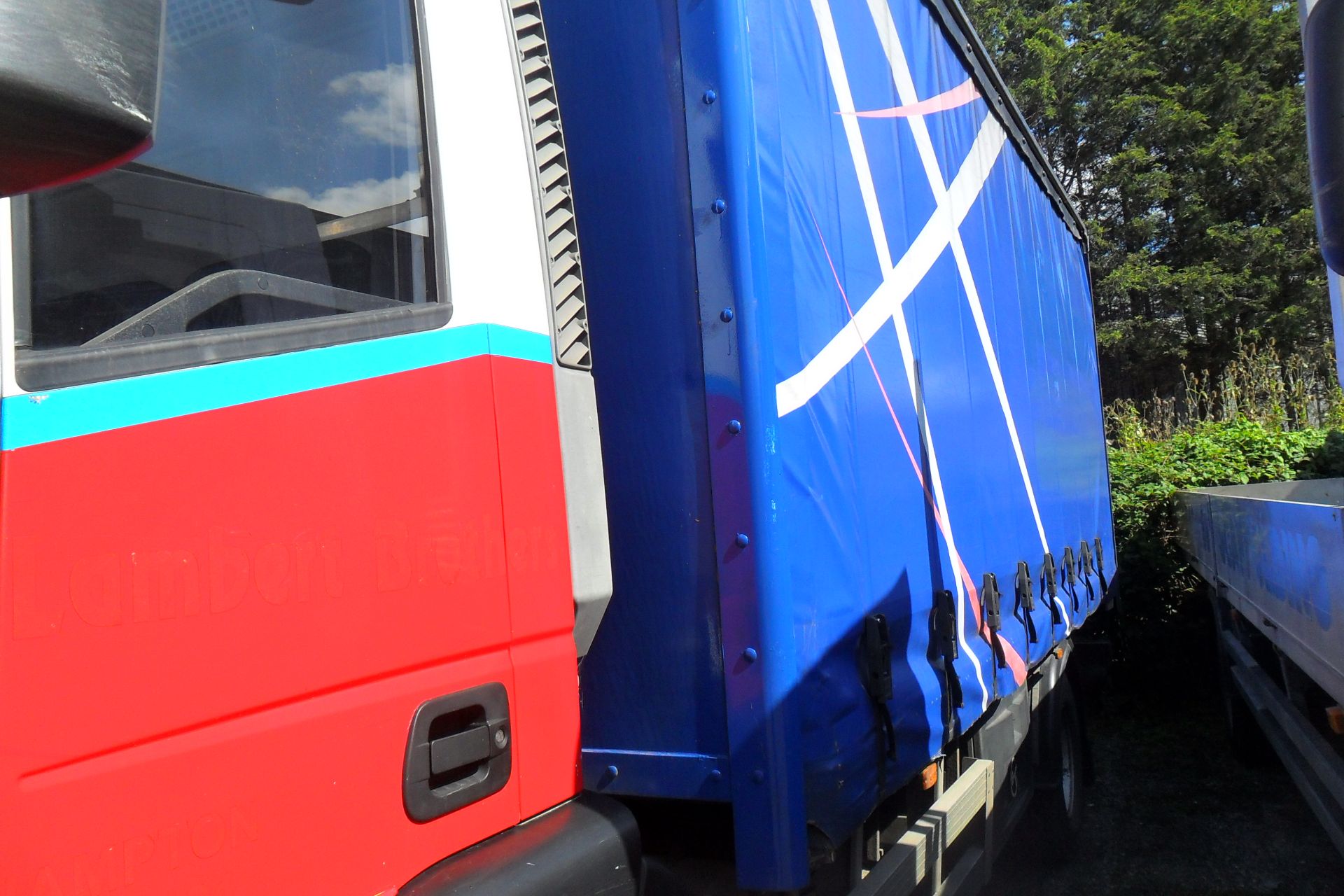 iveco - Image 4 of 4