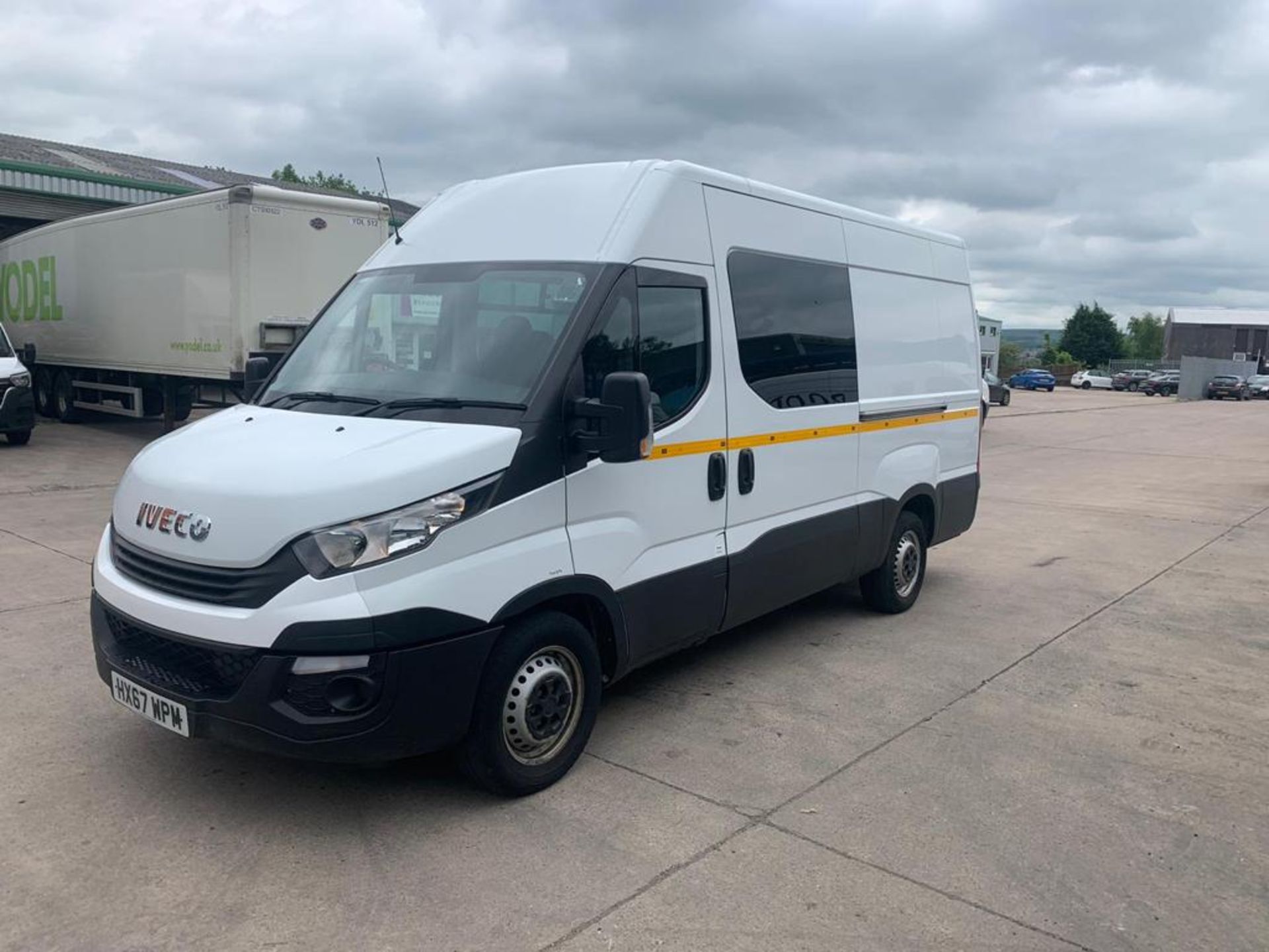 2017 iveco daily welfare van