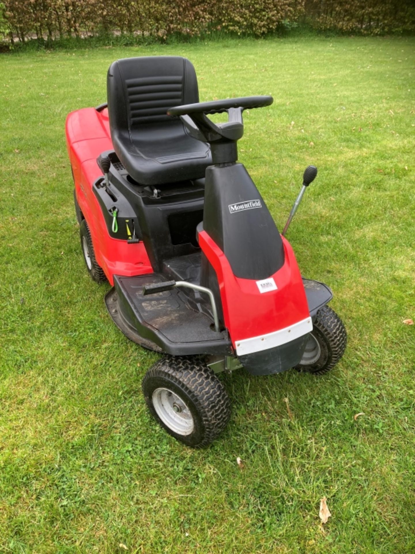 petrol driven ride on mower - Image 2 of 2