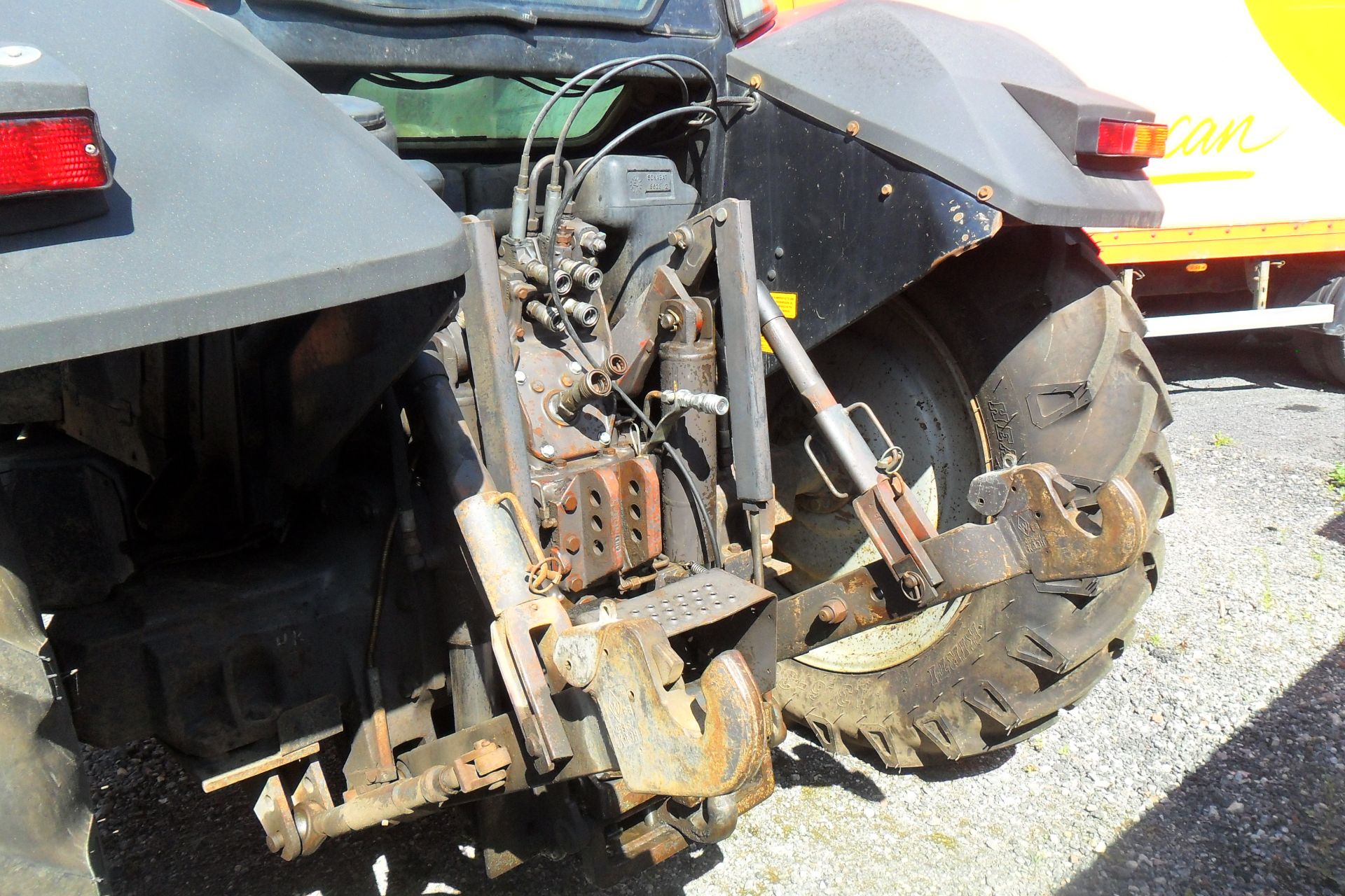 massey ferguson 6180 4x4 tractor - Image 5 of 12