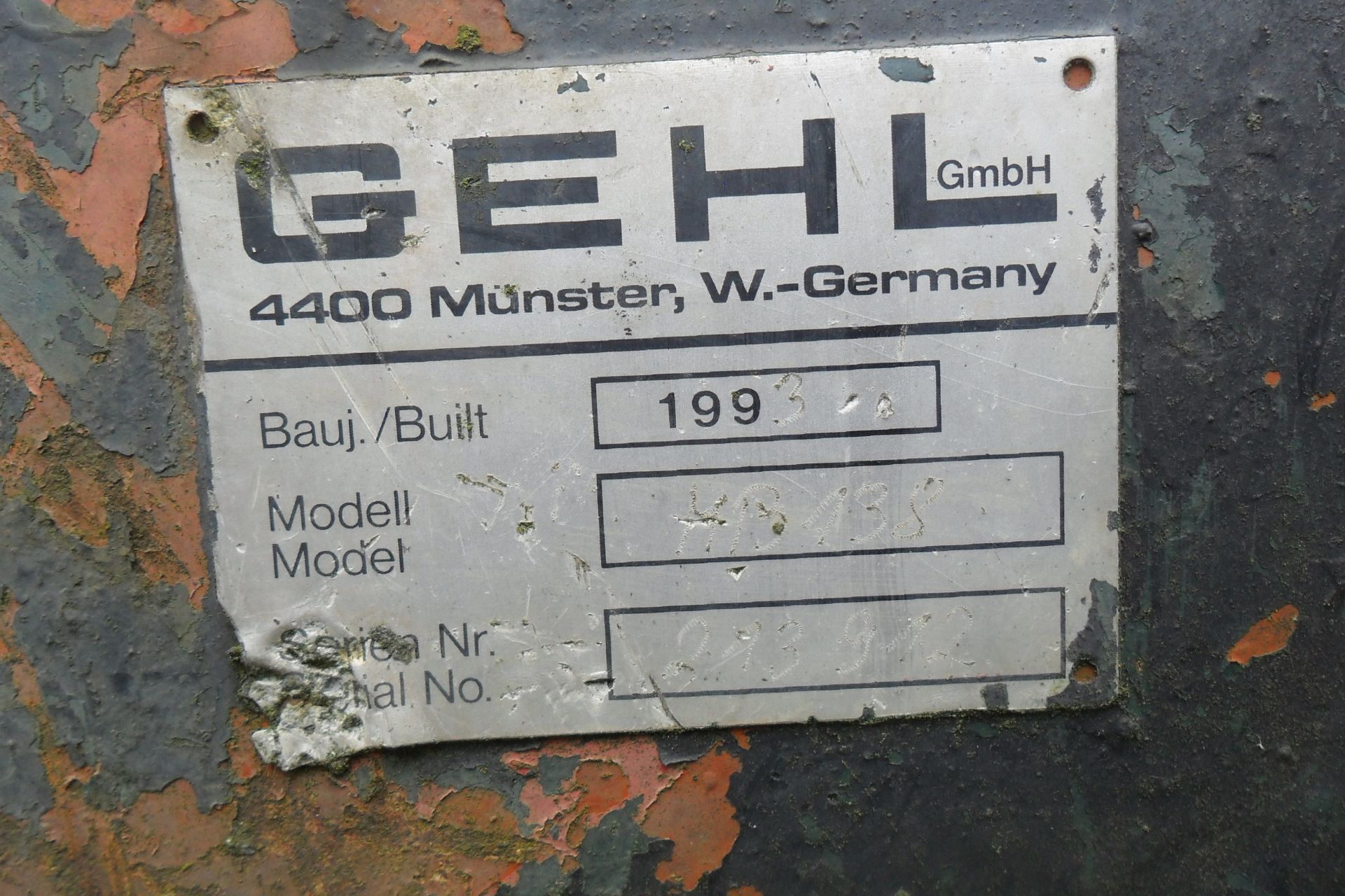 GEHL 1.5 TON DIGGER - Image 12 of 12