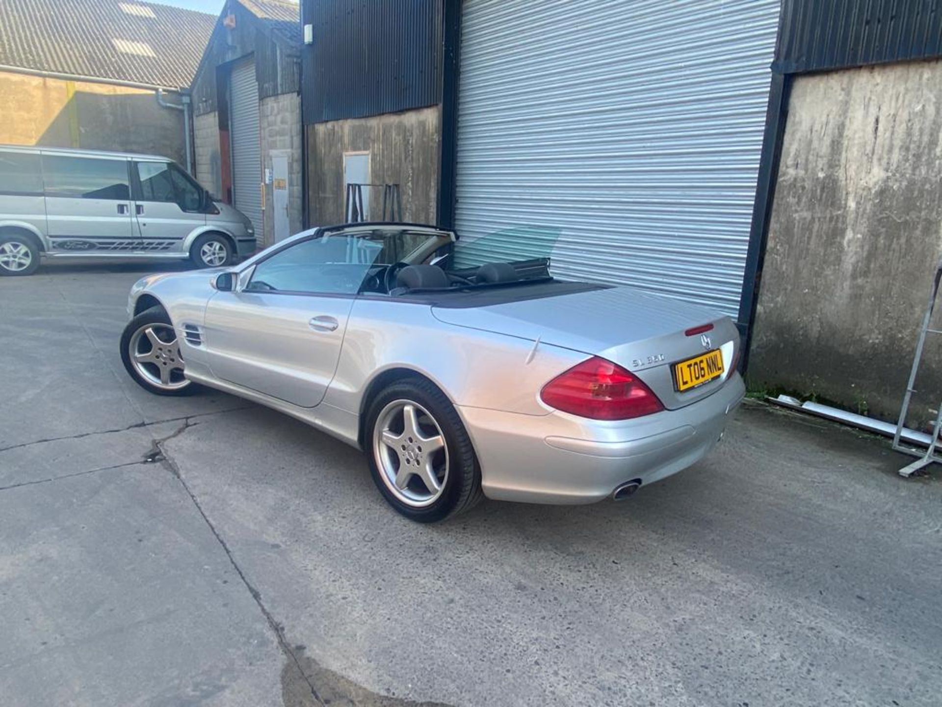 Mercedes convertible 350 SL 2006 - Image 3 of 16