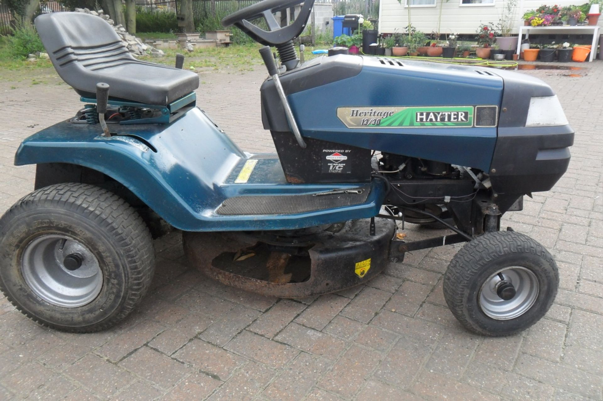 HAYTER heritage 13/30 driven lawn mower - Image 6 of 6