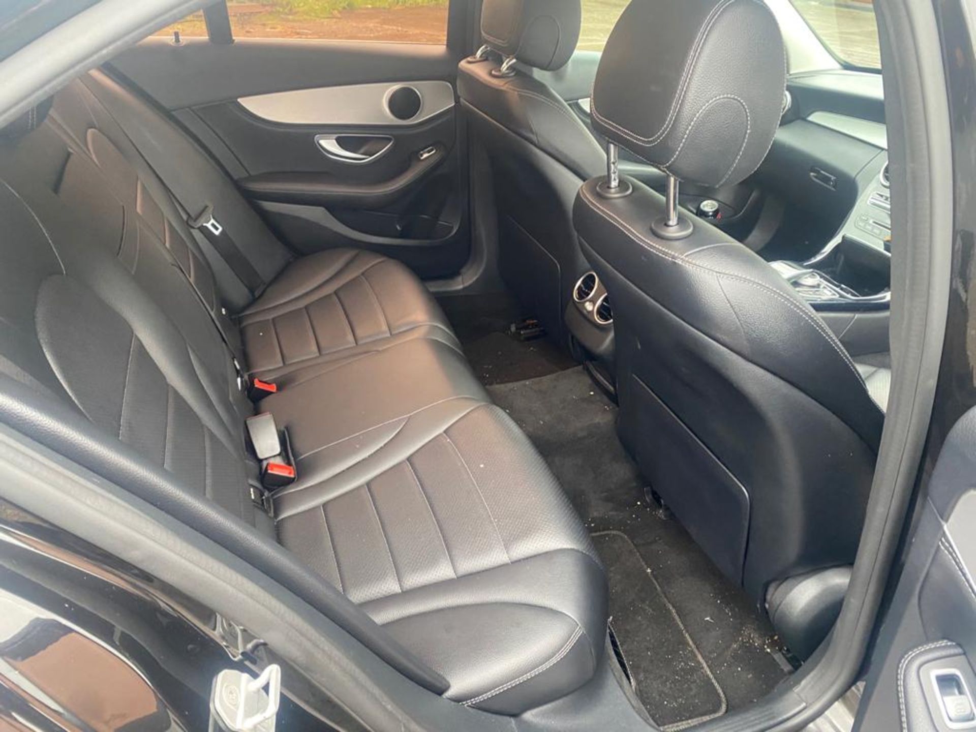 Mercedes 2014 C220 diesel blue tec - Image 5 of 14