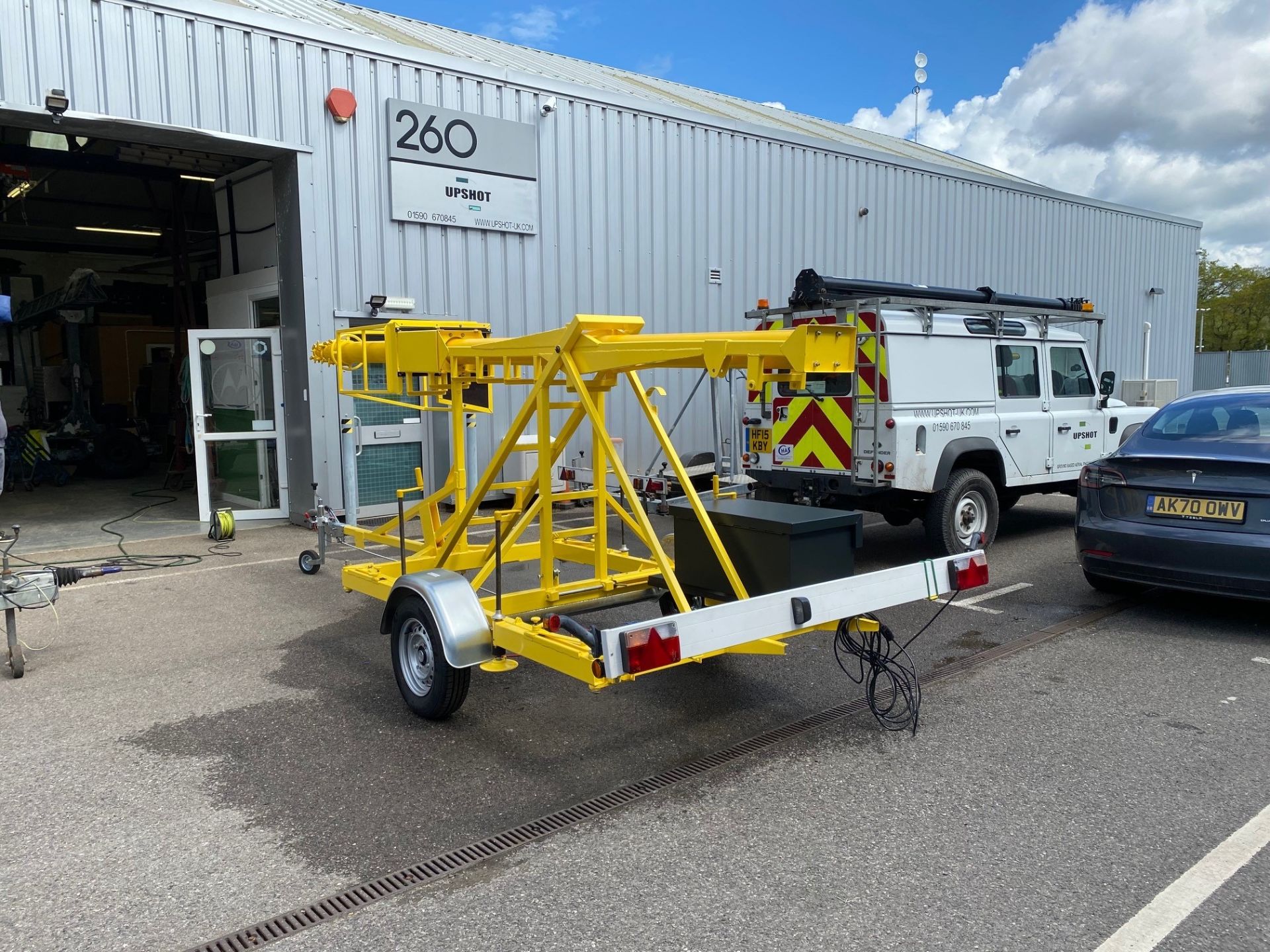 30m clark mast on a trailer - Image 2 of 9