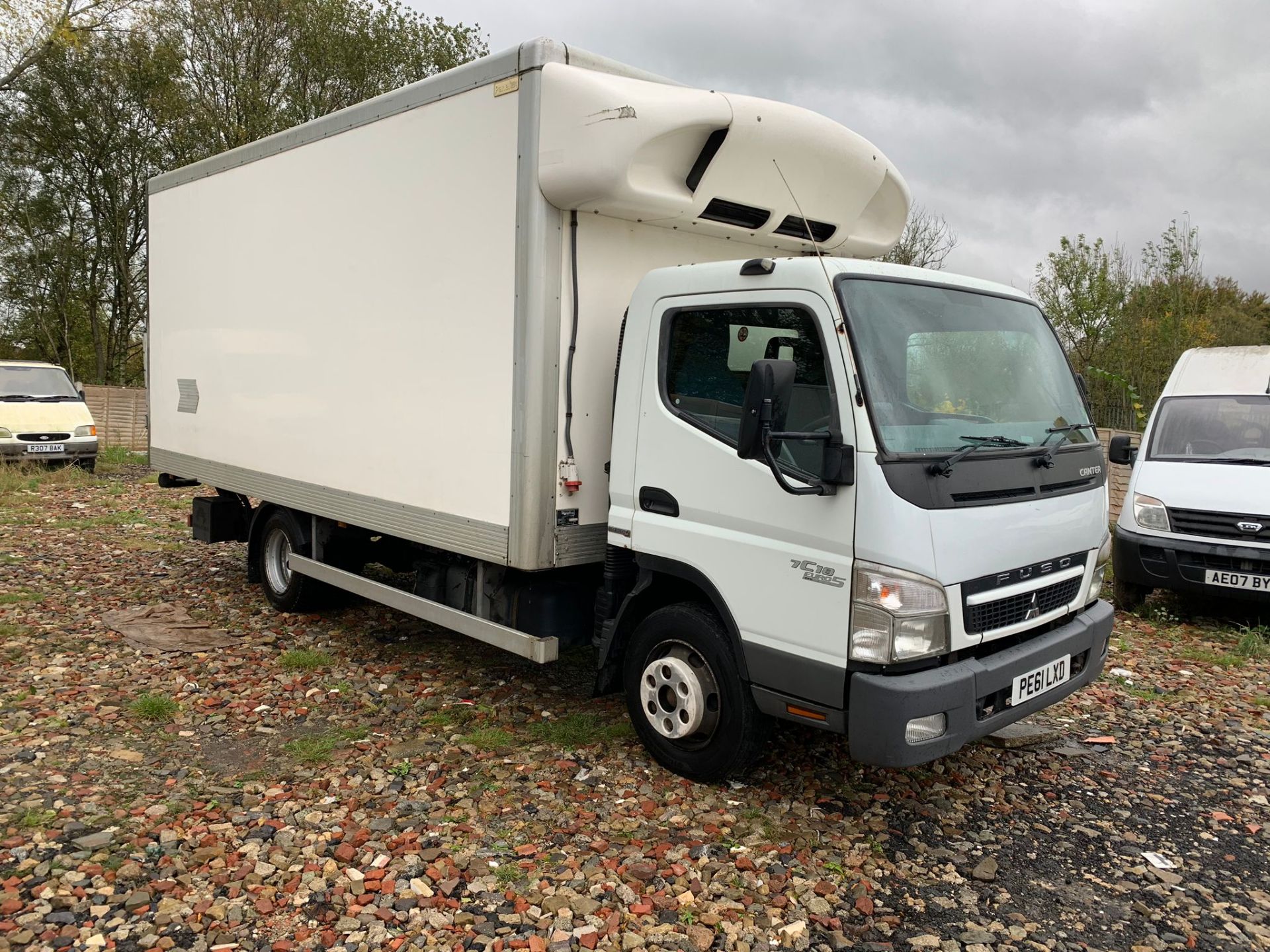 mitsubishi canter fuso frezzer truck 2011 61 reg - Image 2 of 15