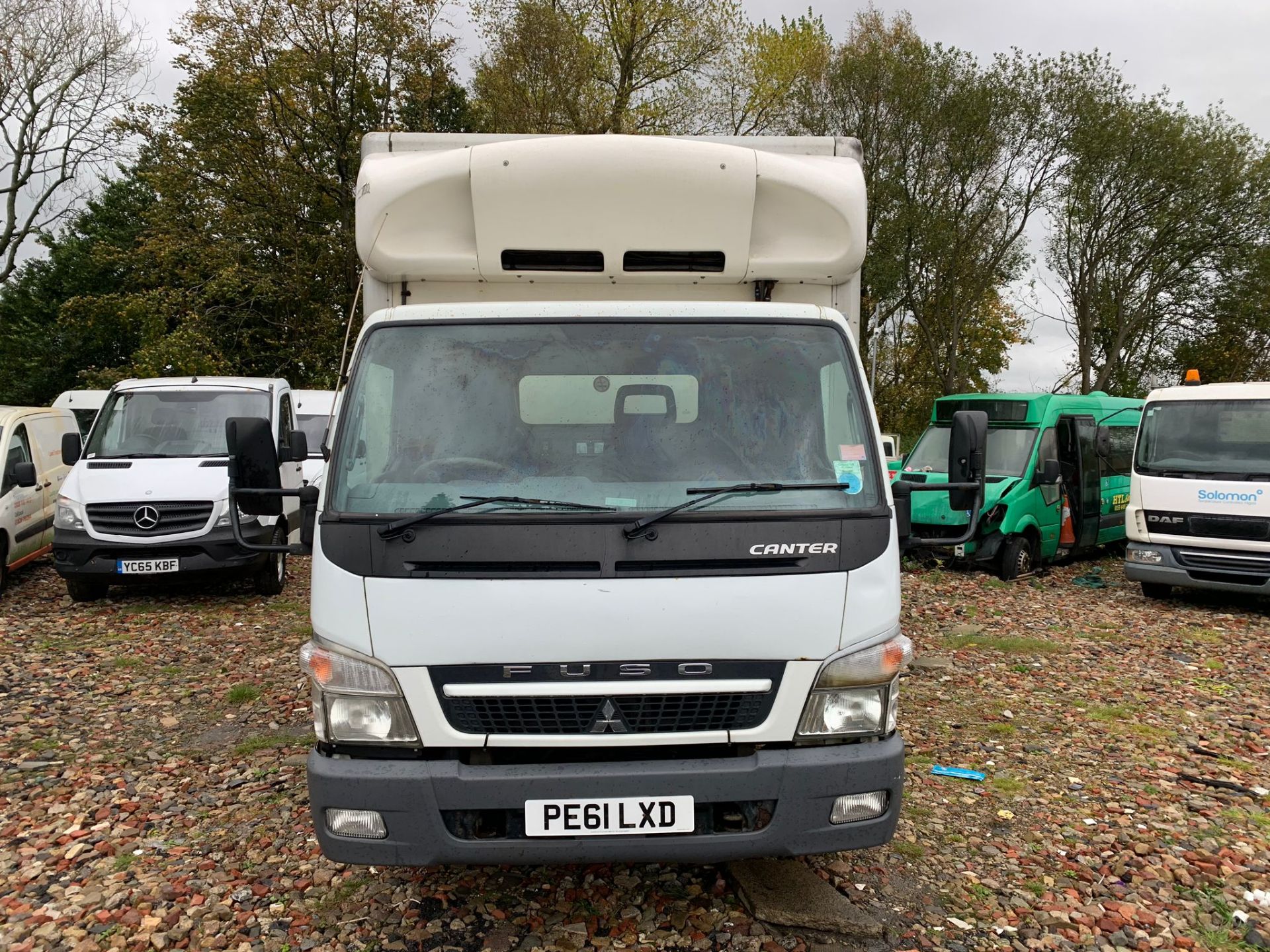 mitsubishi canter fuso frezzer truck 2011 61 reg - Image 12 of 15