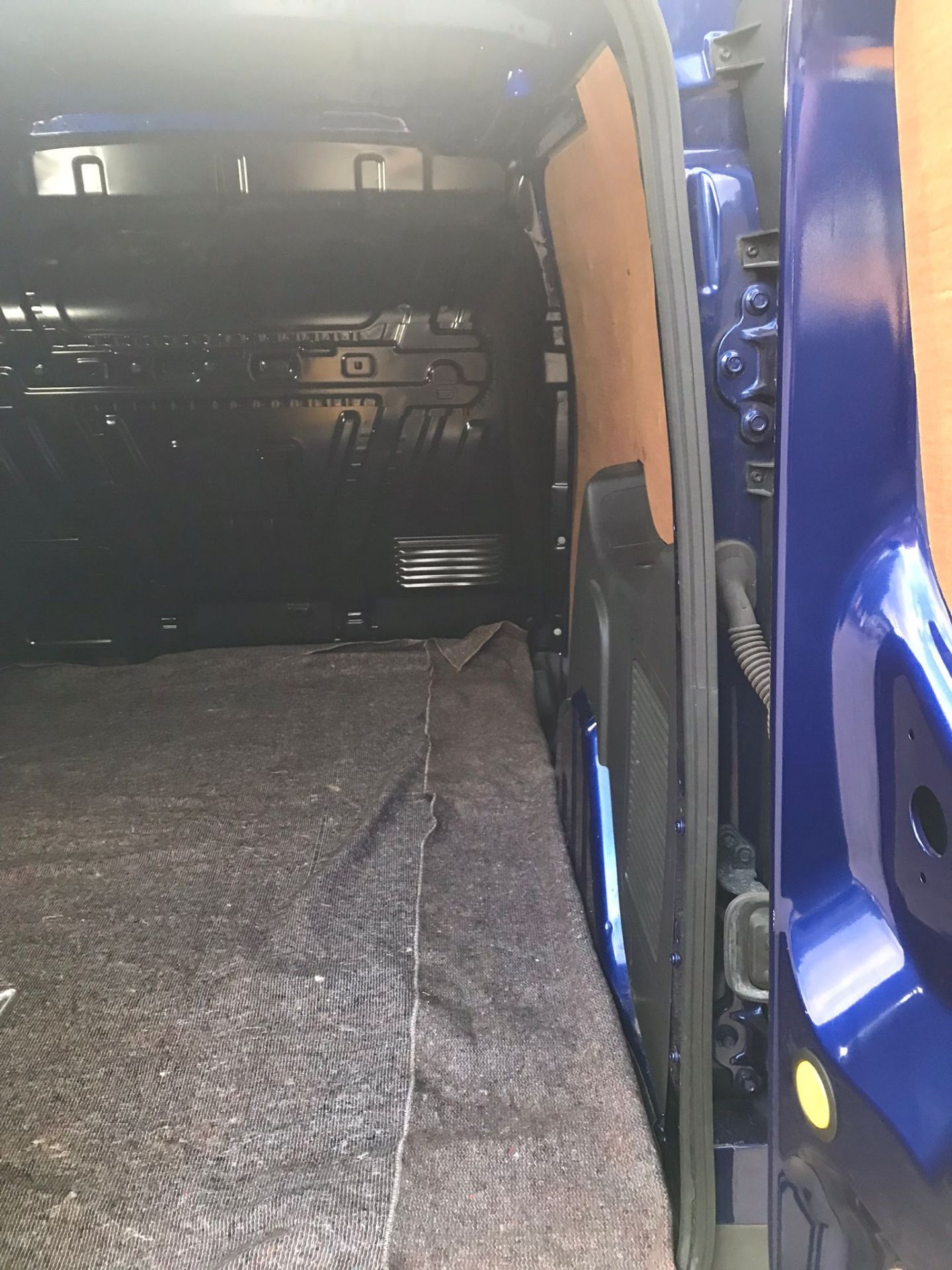 2018 ford transit connect - Image 13 of 20