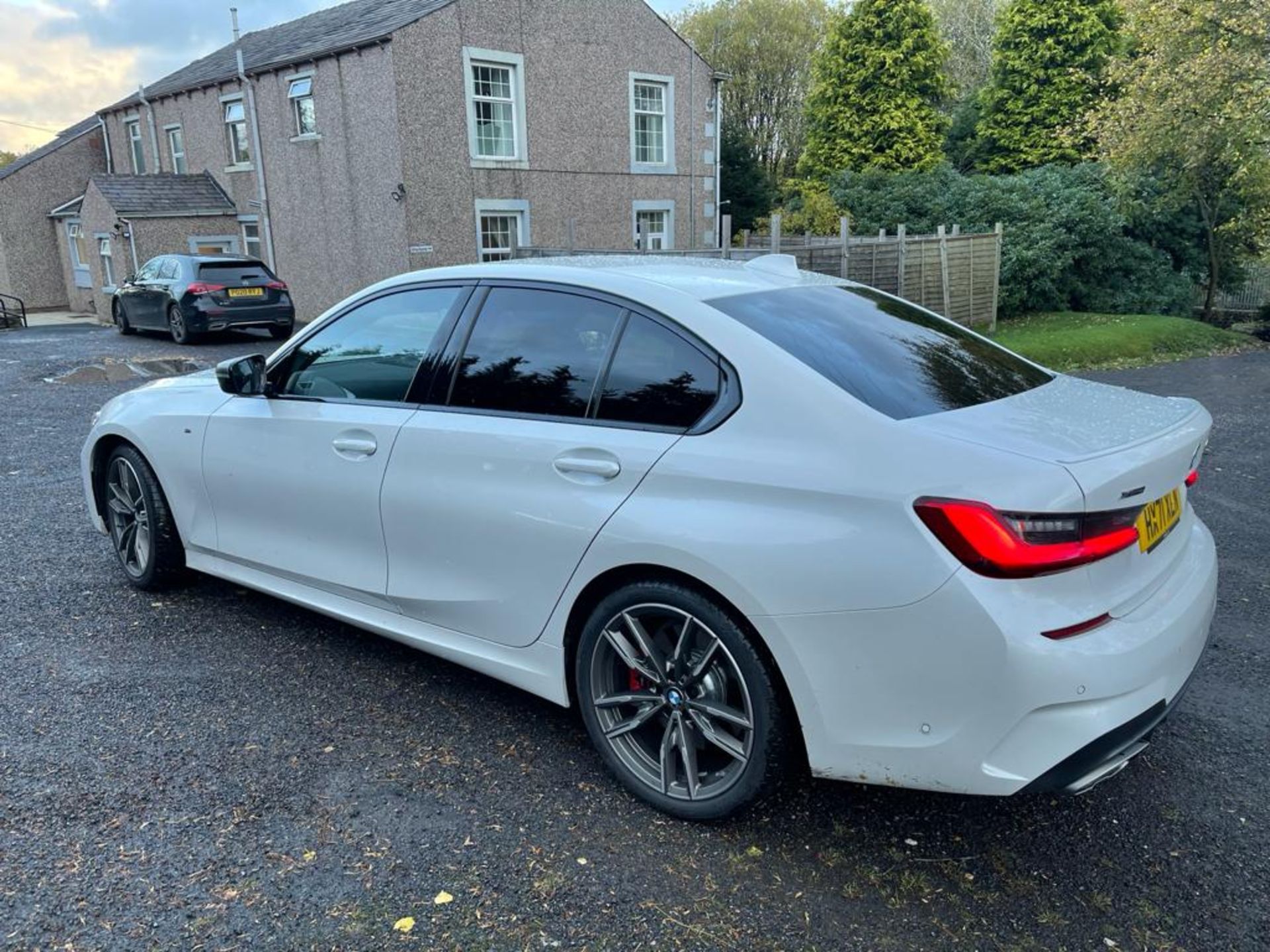 2021 71REG 340I BMW - Image 2 of 9