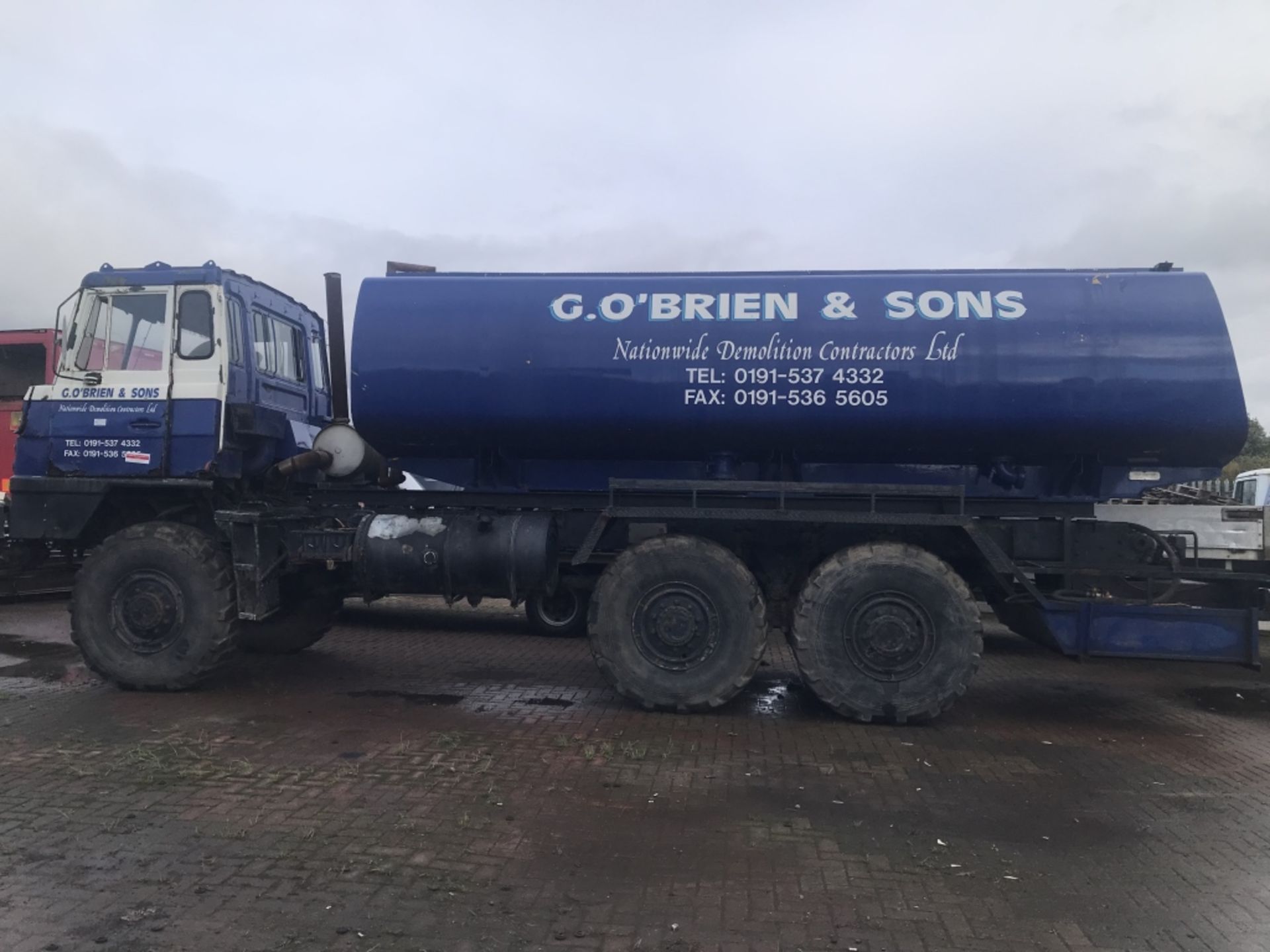 6X6 WHEEL DRIVE FORDEN FUEL BOWSER