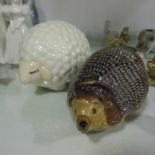 A Wade Traufler sheep and a Wade Hedgehog lidded t