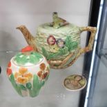 A Wade Heath Birds Nest teapot and cover, 15cm hig