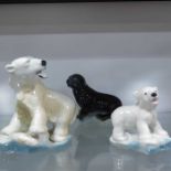 A Wade blow up model of a Polar Bear with fish, o