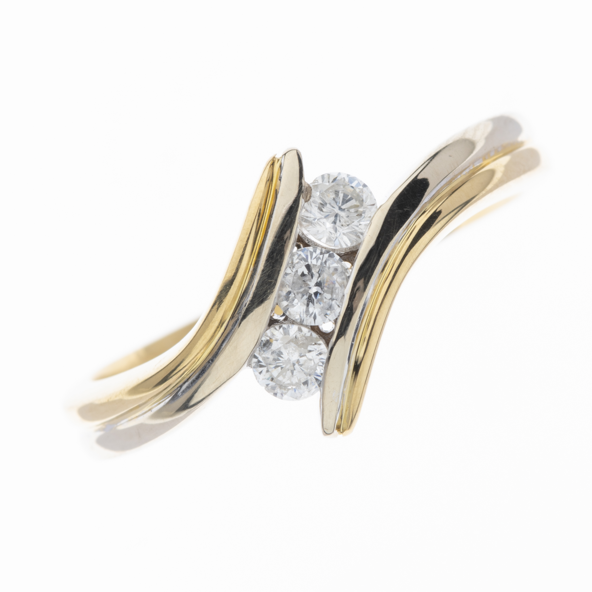 An 18ct gold diamond three-stone ring