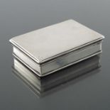 A Queen Anne or George I silver snuff box, John Swann, London circa 1714