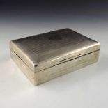 A George V silver cigar box, Goldsmiths and Silversmiths Company, London 1918