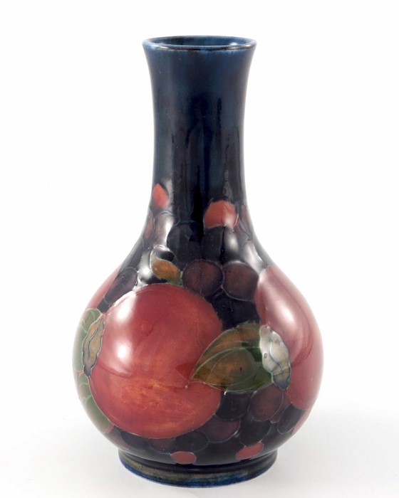 William Moorcroft, a Pomegranate vase - Image 2 of 4
