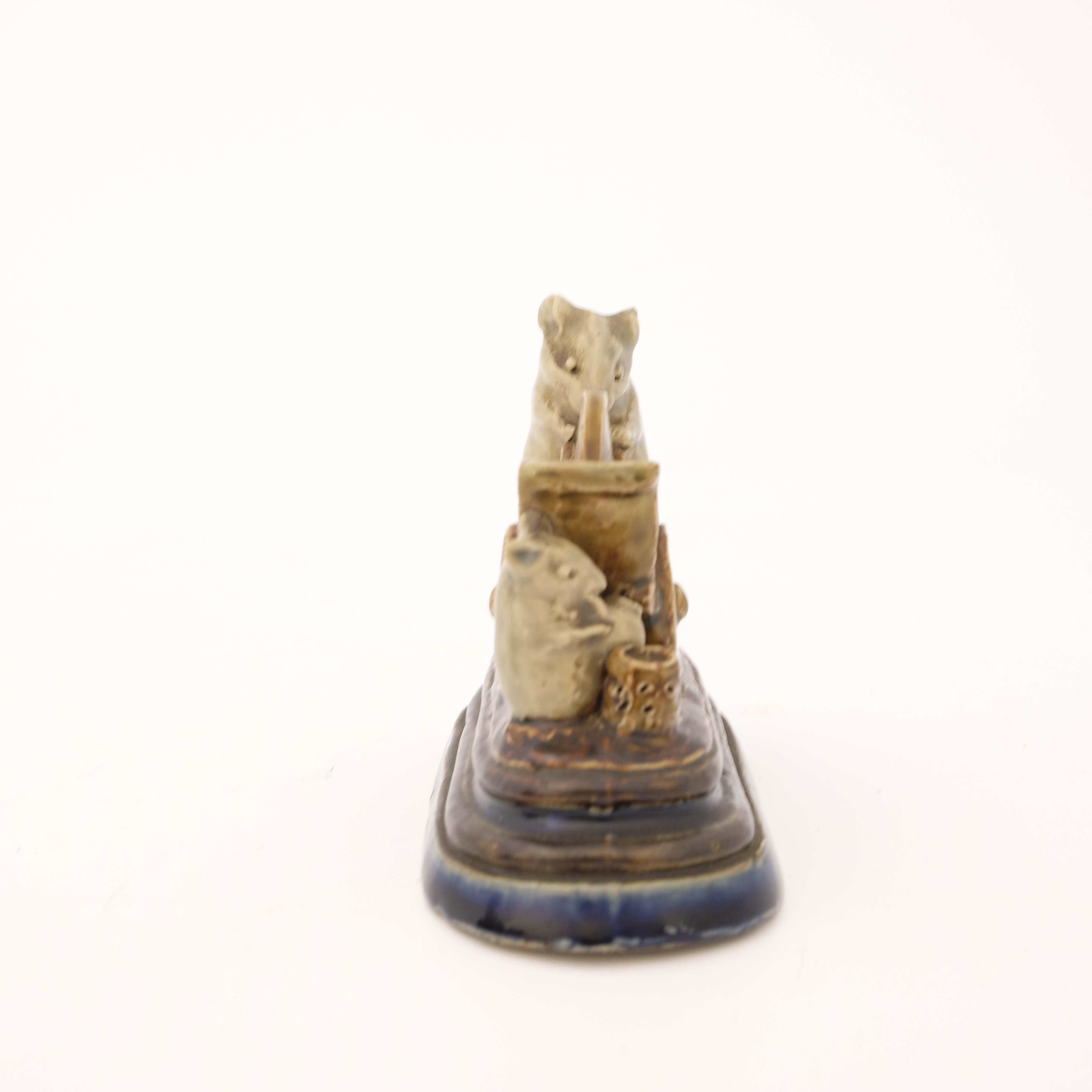 George Tinworth for Doulton Lambeth, a mouse figur - Image 4 of 5