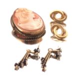 Two pairs of 9ct gold gem-set earrings, and a 9ct gold shell cameo pendant