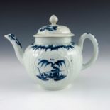 A Worcester blue and white teapot