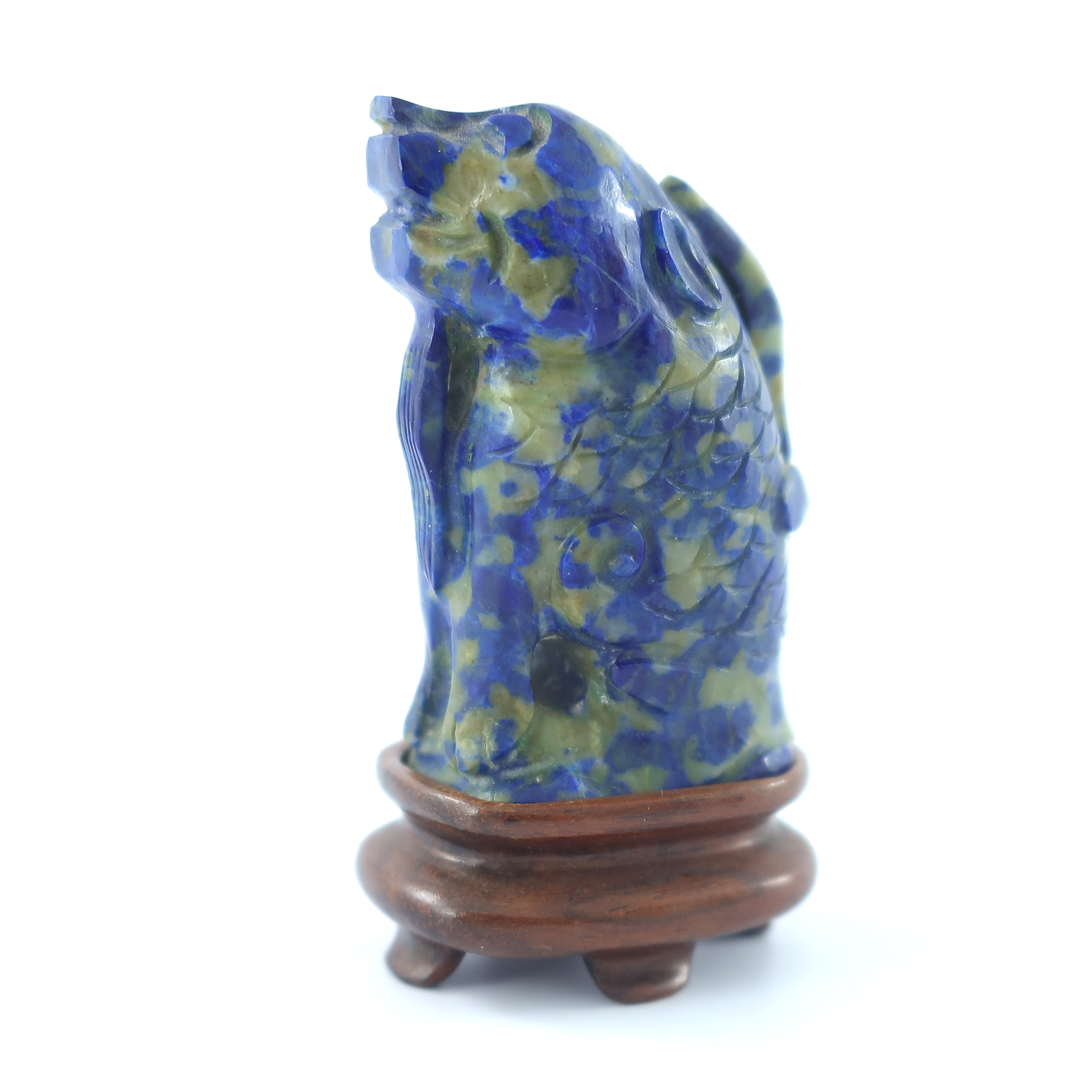 A Chinese carved lapis figural snuff bottle - Image 2 of 4