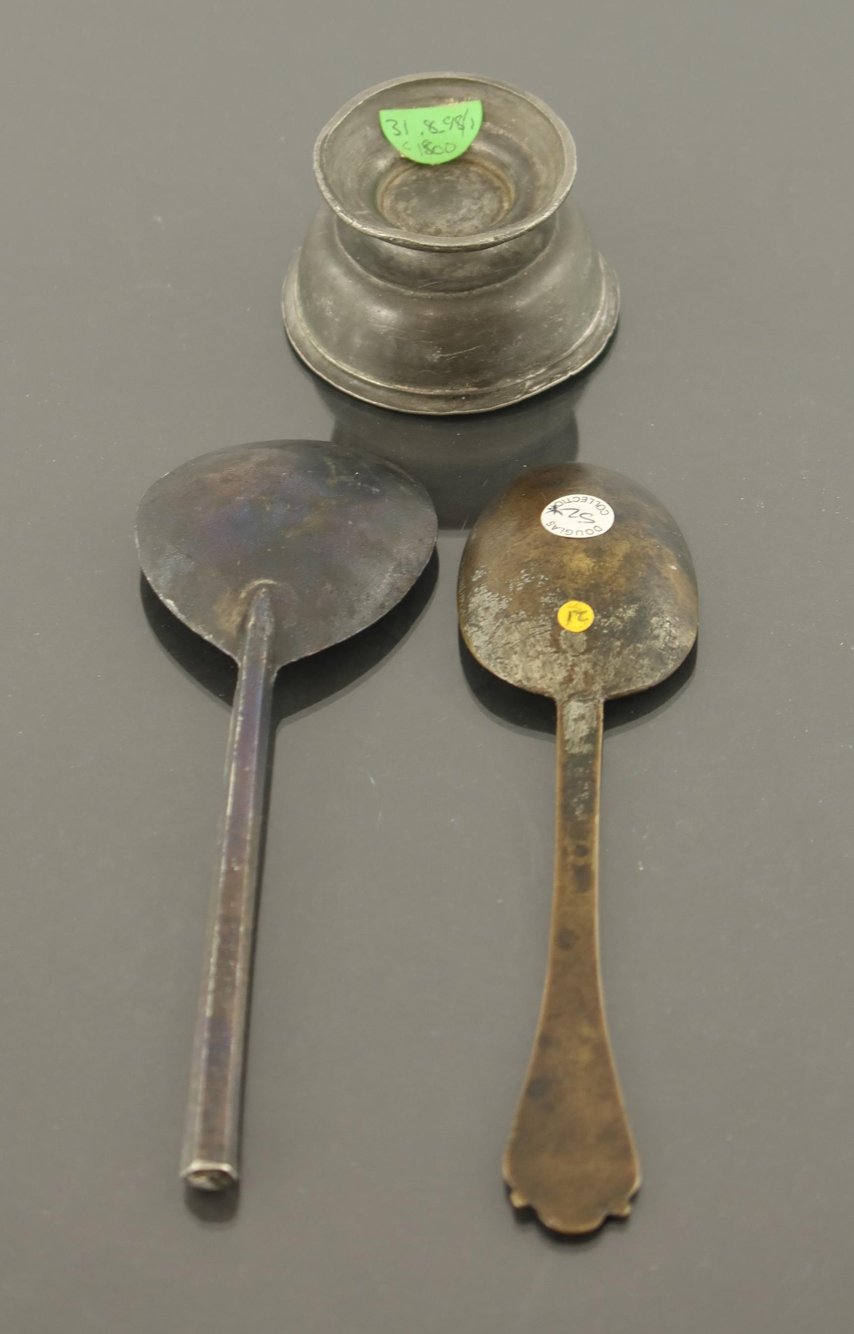 A 17th century excavated Dutch pewter spoon - Bild 2 aus 2