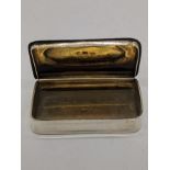 A George III silver snuff box, maker IT, 38g, L.6cm W.3.5cm