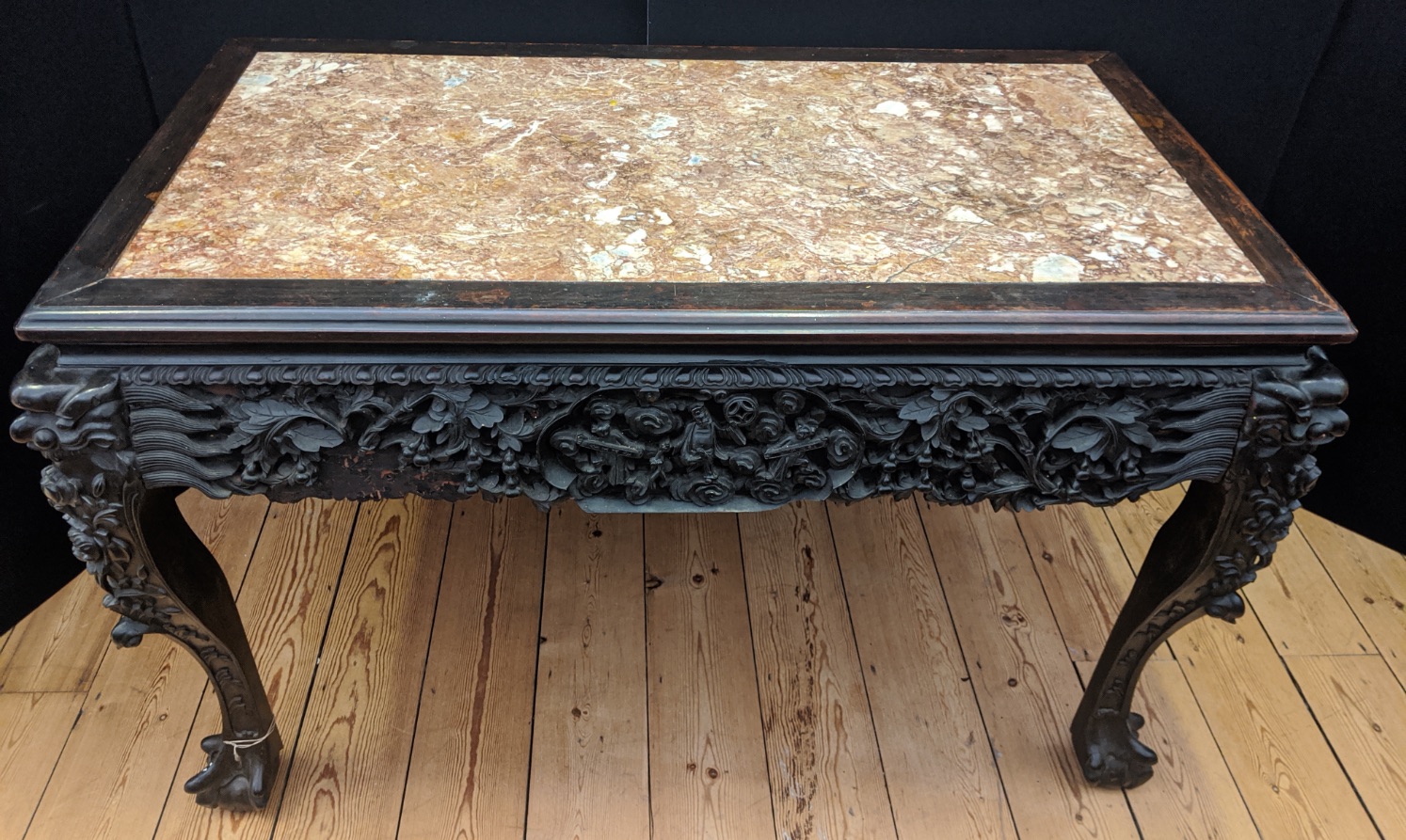 A late 19th century Chinese carved hardwood table, marble top, pierced frieze with figural scenes, - Image 2 of 5