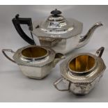 A 1920s silver 3 piece tea set, hallmarked Birmingham, 1140g