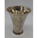 A Swedish silver beaker, etched floral decoration, 92g, H.10.5cm