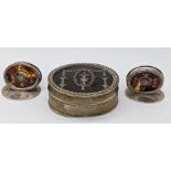 An Edwardian silver and tortoise shell pin box by William Comyns, hallmarked London, 1910, L.6.