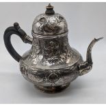 An 18th century Dutch silver teapot, hallmarks to base, H.16cm, 318g