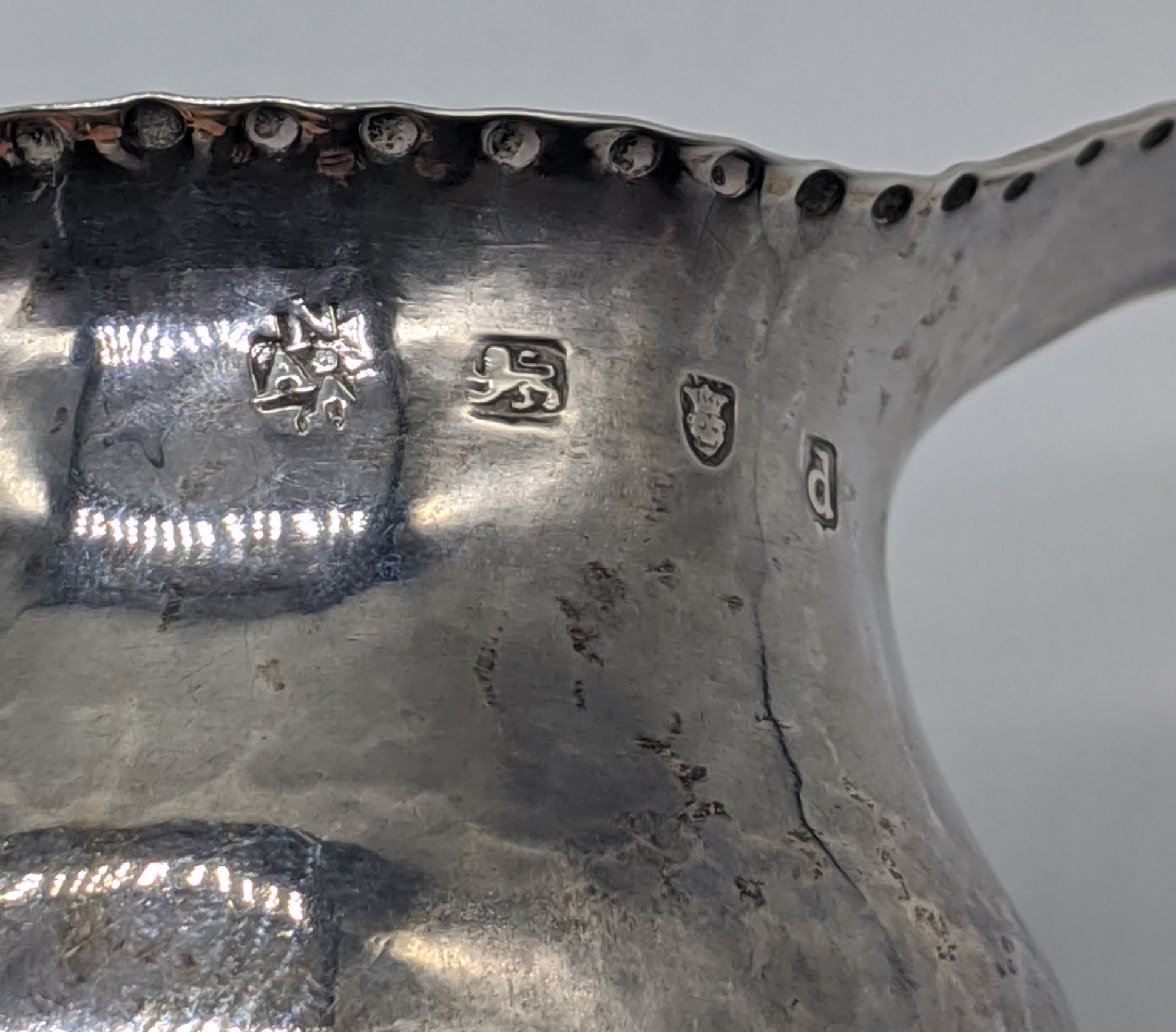 2 George IV silver cream jugs/ sauce boats, hallmarked London, 1828, maker John & Henry Lias, and - Image 4 of 9