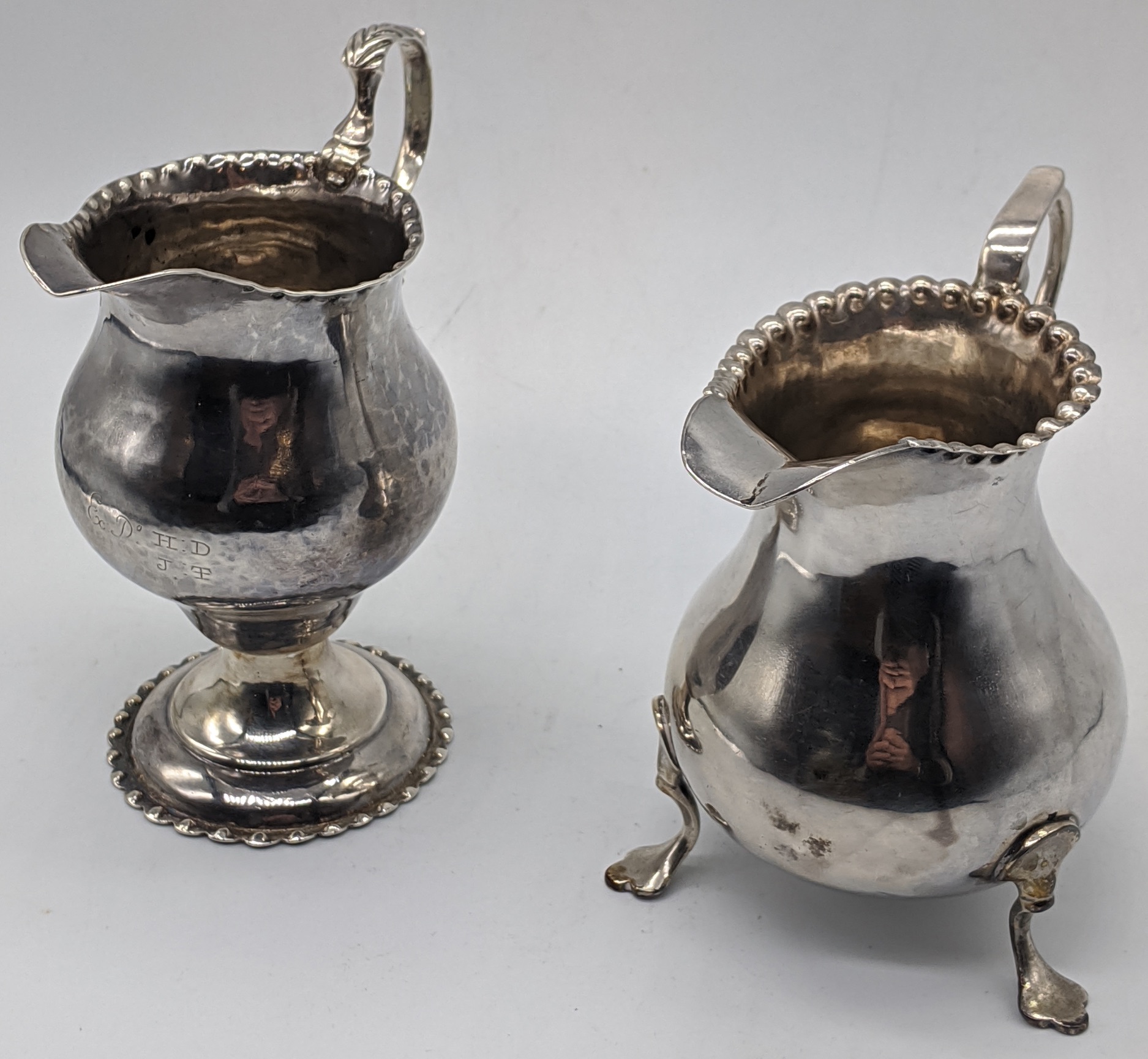 2 George IV silver cream jugs/ sauce boats, hallmarked London, 1828, maker John & Henry Lias, and - Image 5 of 9