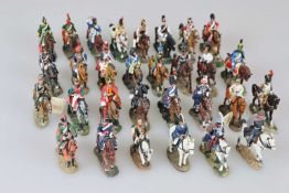 Napoleonische Kriege, Konvolut von 30  historischen Reiterfiguren.
