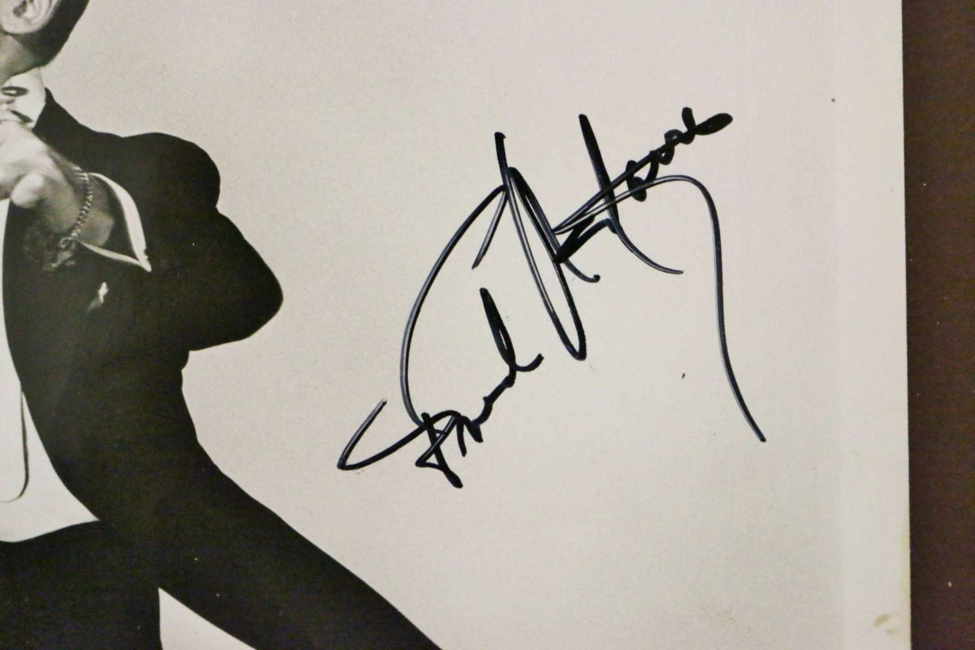 Foto mit Autogrammen von Astaire und Rogers - Image 4 of 6