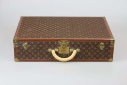 Louis Vuitton Reisekoffer "Bisten 70"