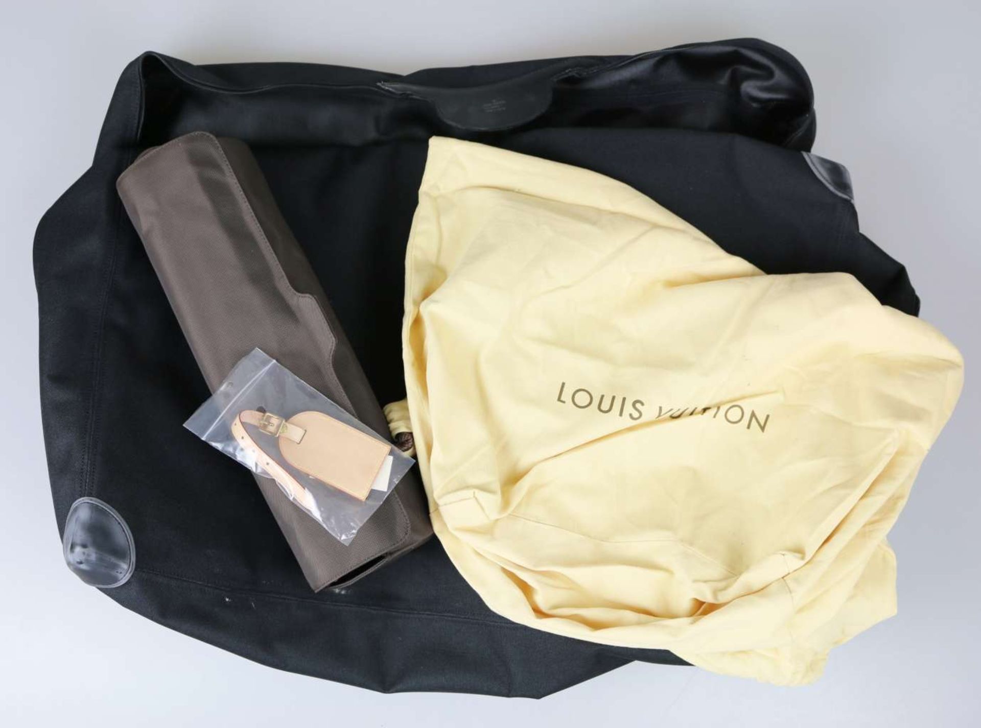 Louis Vuitton Reisekoffer "Bisten 70" - Bild 8 aus 9