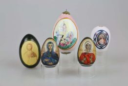 5 russische Ostereier mit Heiligendarstellung
