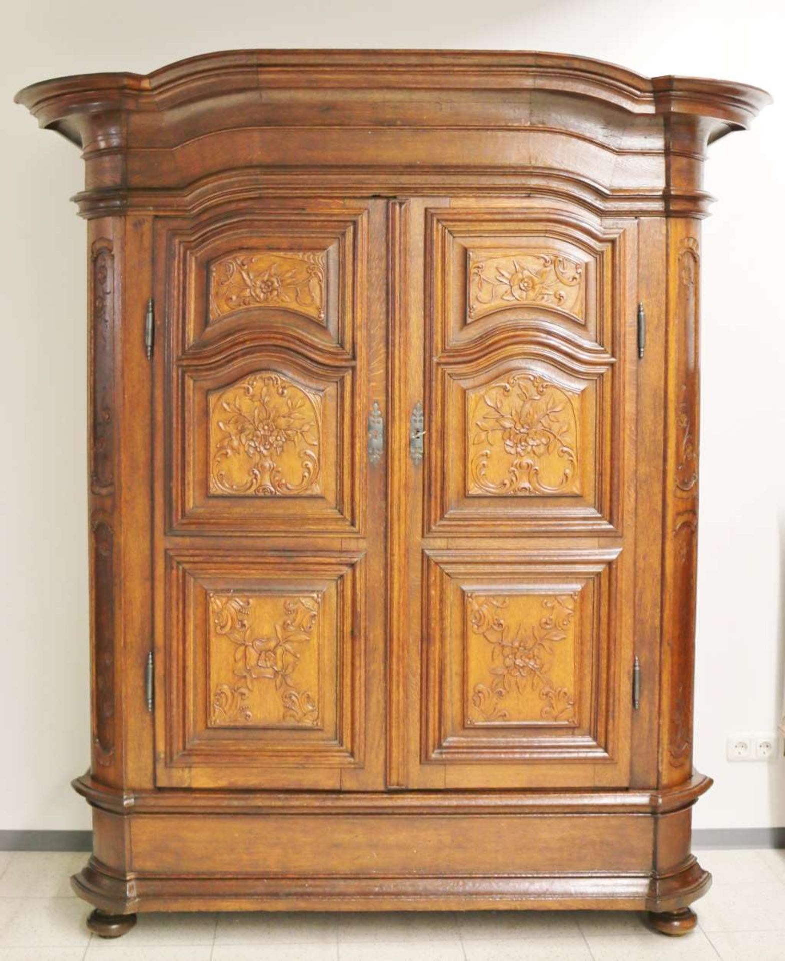 Barockschrank