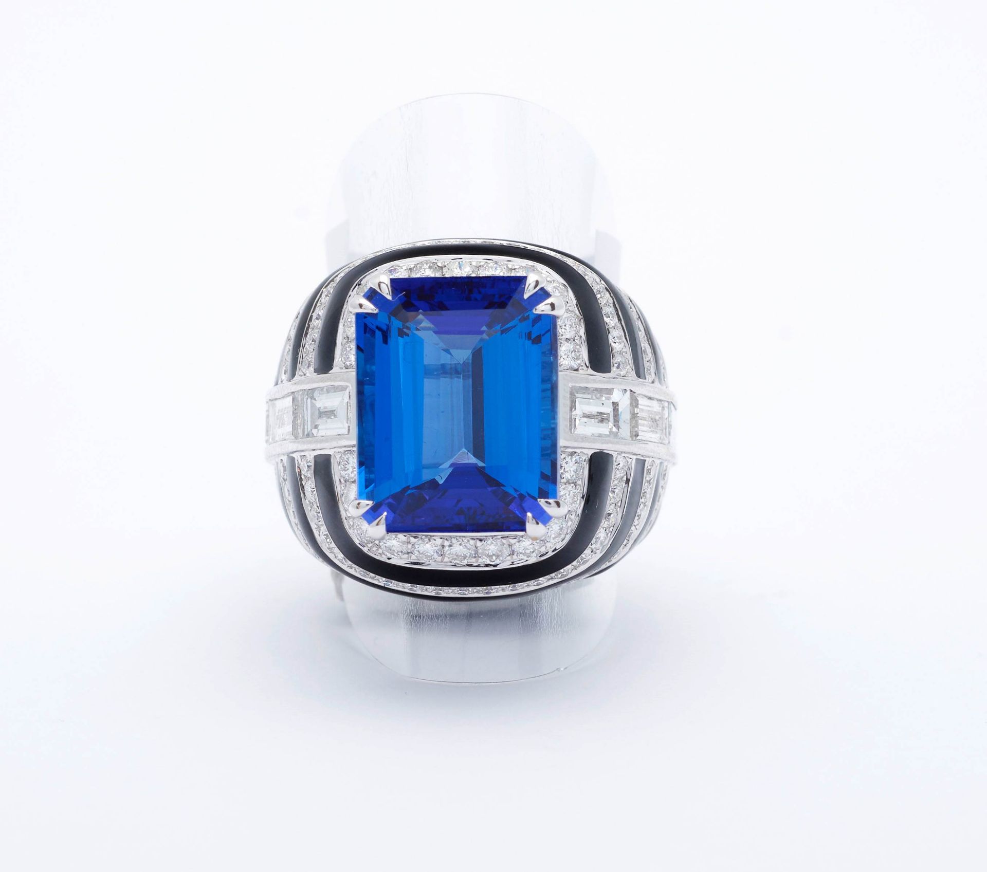 TANZANITE, ENAMEL AND DIAMOND RING. - Image 4 of 4