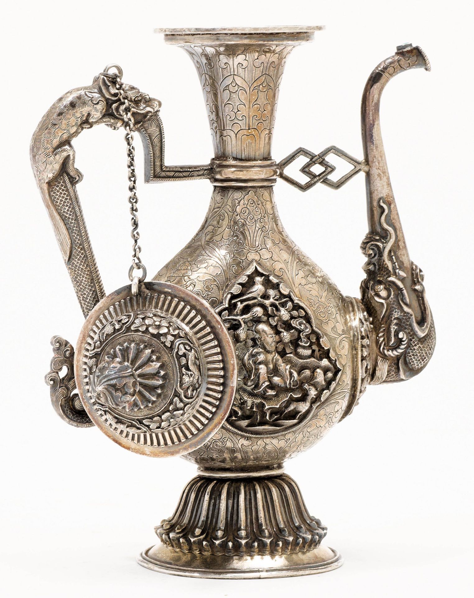 A FINE AND CLASSICAL SILVER ALTAR EWER. - Image 2 of 2